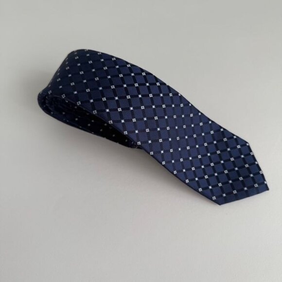 Navy Checkered Bespoke New York Mens Polyester Tie - Picture 6 of 10